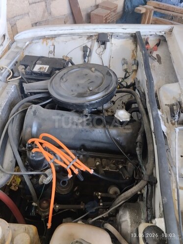 LADA (VAZ) 21011-15