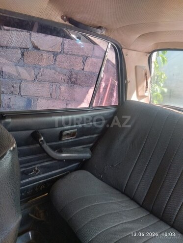LADA (VAZ) 21011-11