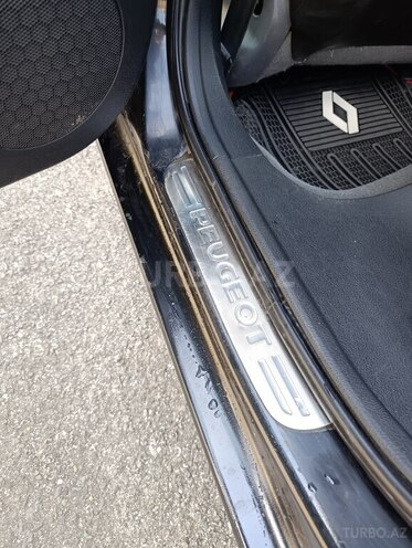 Peugeot 407 2004, 235,000 km - 2.0 l - Astara
