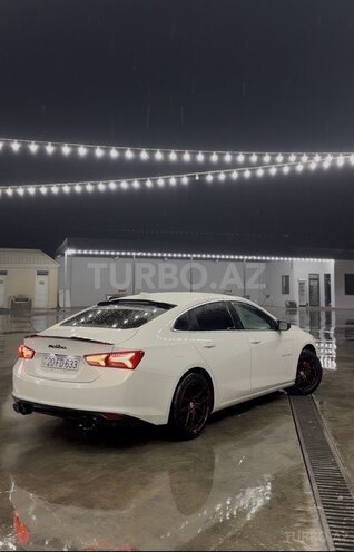 Chevrolet Malibu-6