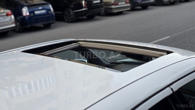 Mercedes E 320-20