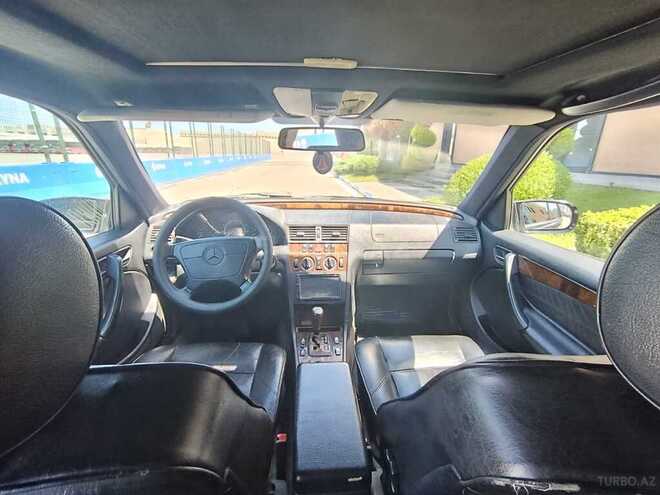 Mercedes C 230-9