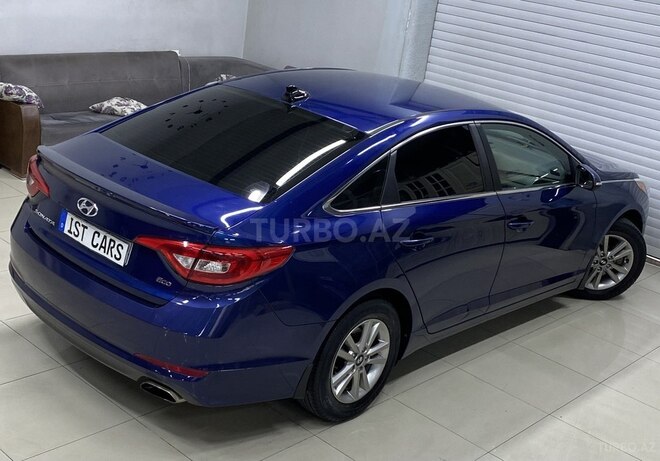 Hyundai Sonata-14