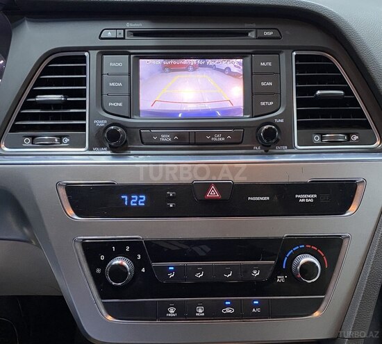 Hyundai Sonata-19