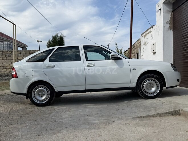 LADA (VAZ) Priora-3
