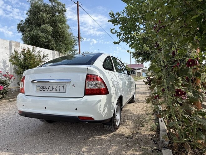 LADA (VAZ) Priora-7