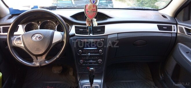 DongFeng H30 Cross-5