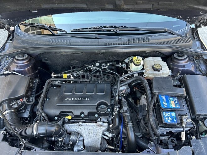 Chevrolet Cruze-8