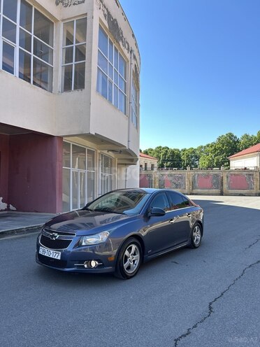 Chevrolet Cruze-2