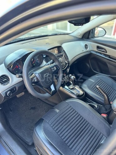 Chevrolet Cruze-7