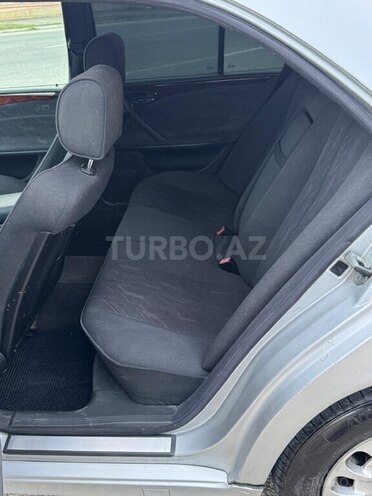 Mercedes E 220-9
