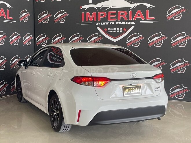 Toyota Corolla-4
