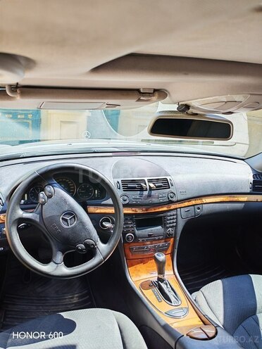 Mercedes E 220-8