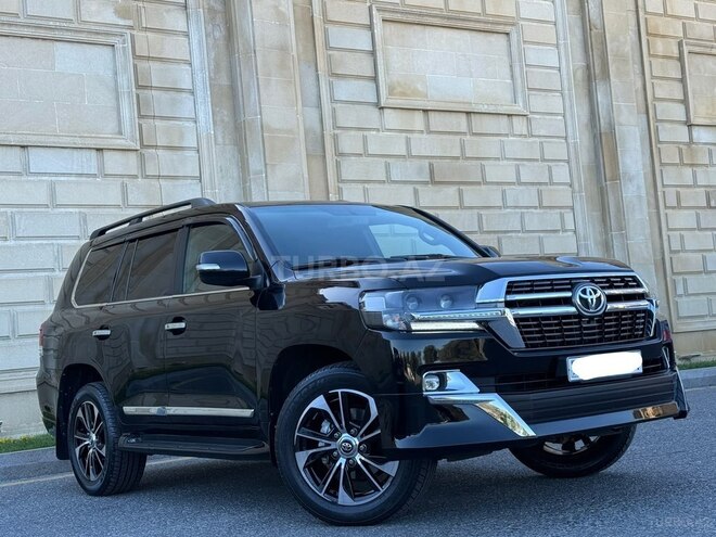Toyota Land Cruiser-2