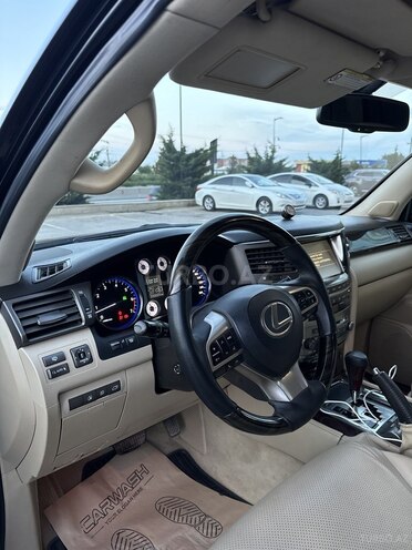 Lexus LX 570-12