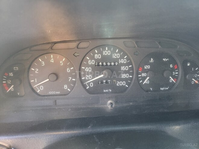 GAZ 3110 "Volga"-4