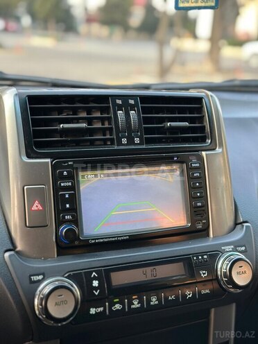 Toyota Land Cruiser Prado-12
