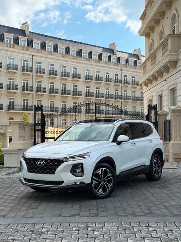 Hyundai Santa Fe-1