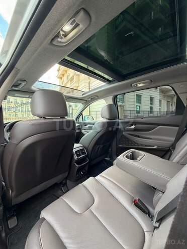 Hyundai Santa Fe-16