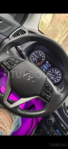 Hyundai Tucson-5