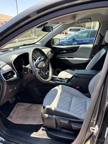 Chevrolet Equinox-8