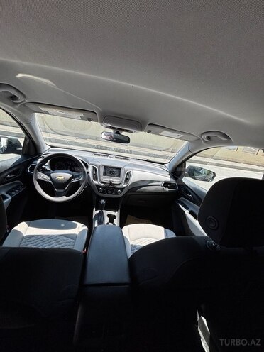 Chevrolet Equinox-12