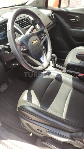 Chevrolet Trax-6