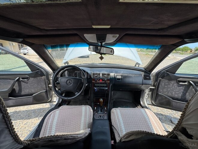 Mercedes C 200-6