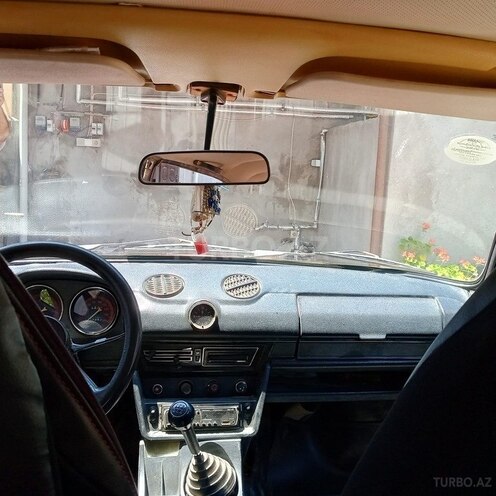 LADA (VAZ) 2106-5