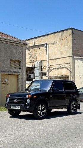 LADA (VAZ) Niva-8