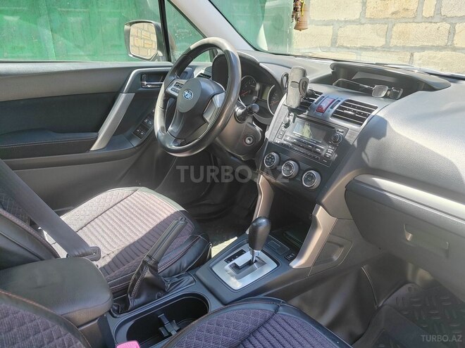 Subaru Forester-4