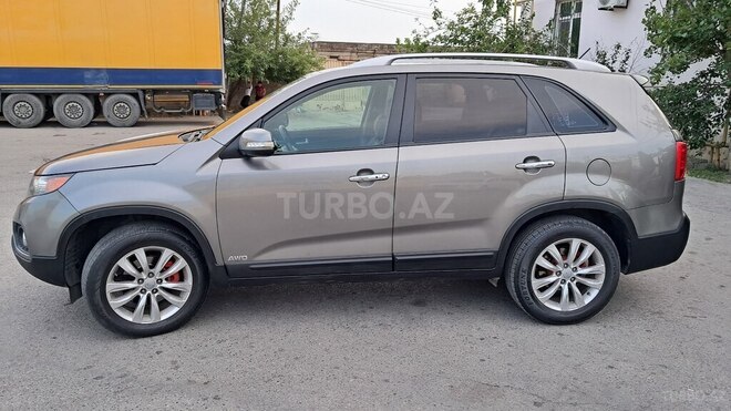 Kia Sorento-3
