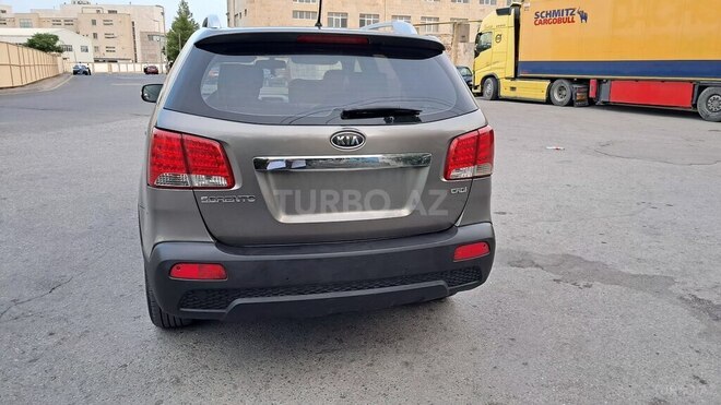 Kia Sorento-4