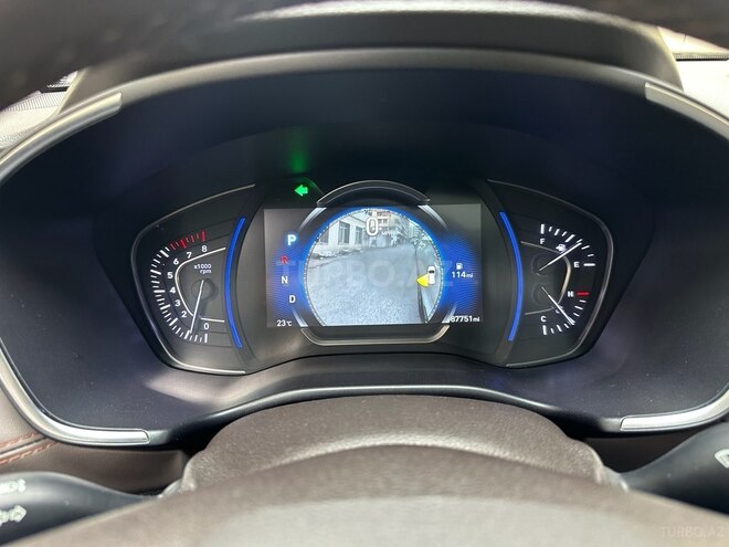 Hyundai Santa Fe-9