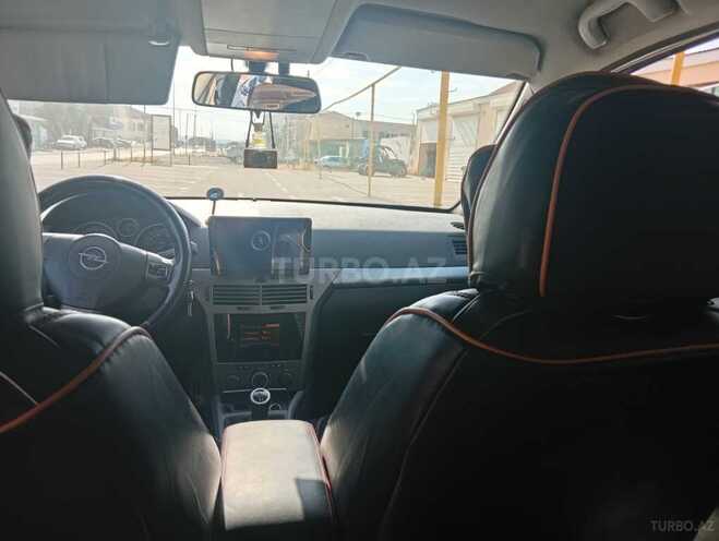 Opel Astra-2