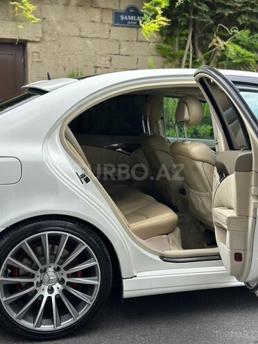 Mercedes E 240-14