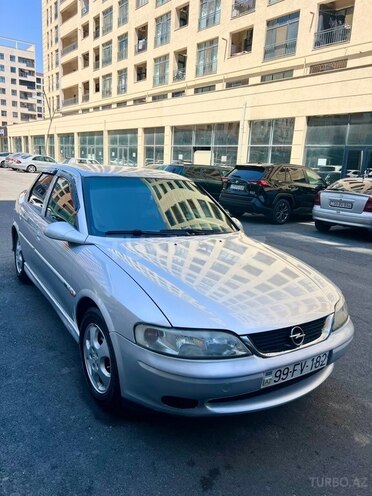 Opel Vectra-1