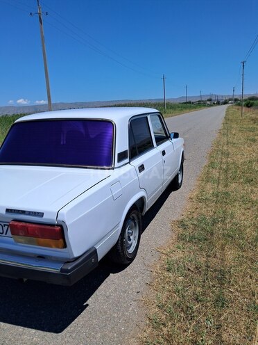 LADA (VAZ) 2107-5