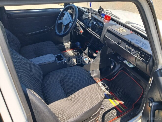 LADA (VAZ) 2107-10