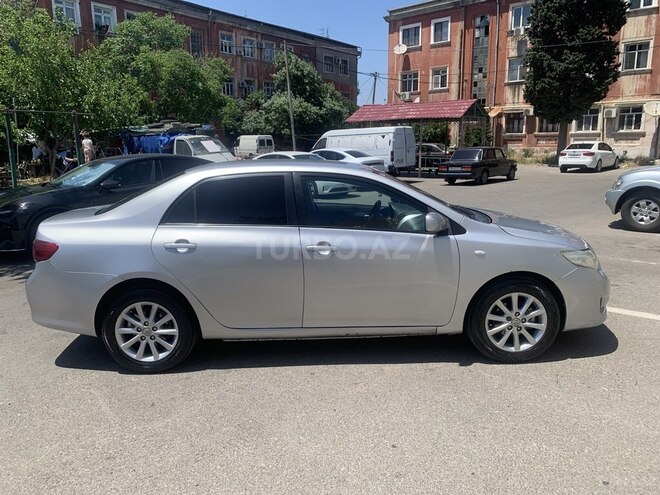 Toyota Corolla-4