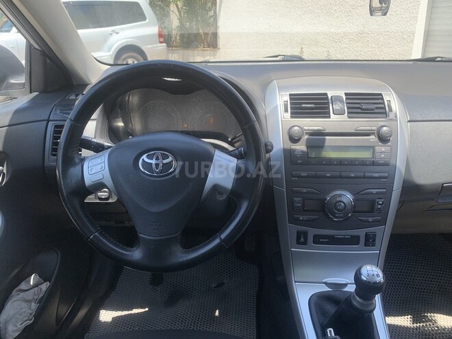 Toyota Corolla-7