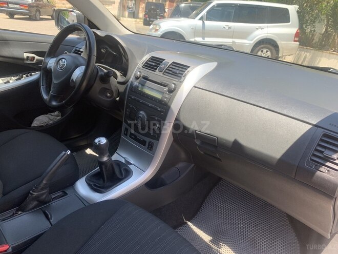 Toyota Corolla-9