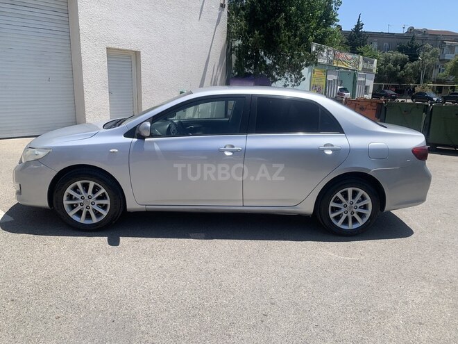 Toyota Corolla-10
