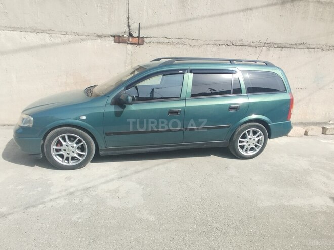 Opel Astra-10