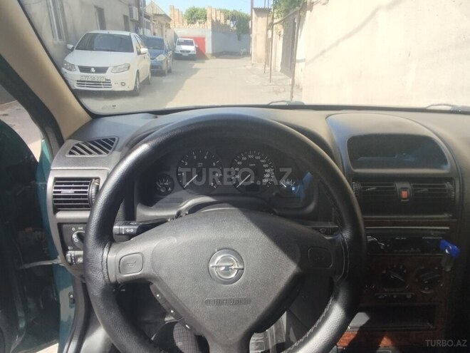 Opel Astra-14