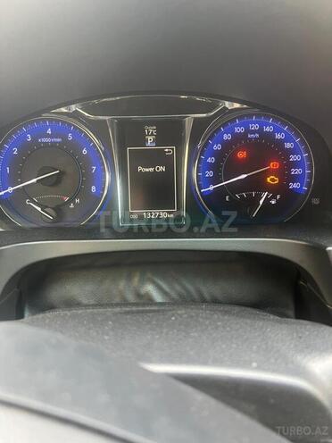 Toyota Camry-8