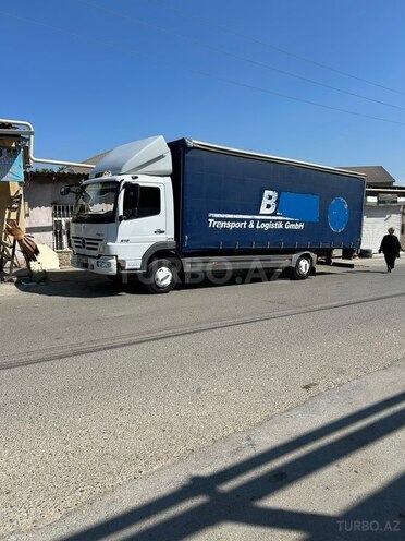 Mercedes Atego 818-5