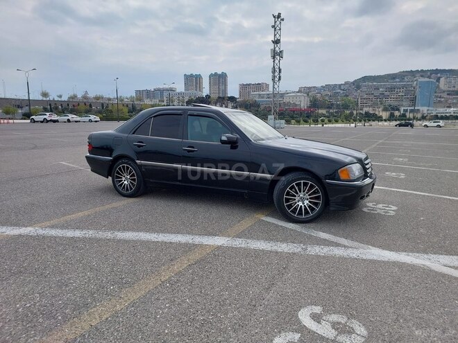 Mercedes C 230-13