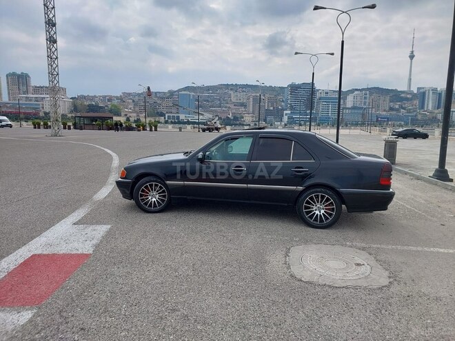 Mercedes C 230-10