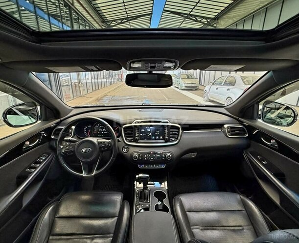 Kia Sorento-4